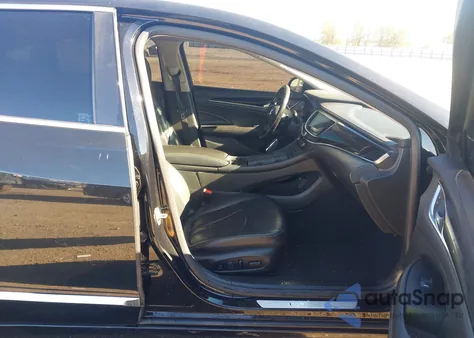 2017 Buick Lacrosse Premium from USA, damaged, VIN 1G4ZR5SS0HU170688